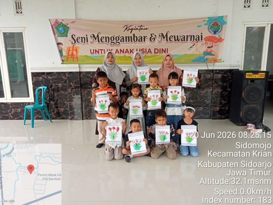 Unik dan Edukatif, Anak-Anak Desa Sidomojo Belajar Melukis Bunga dengan Batang Sawi